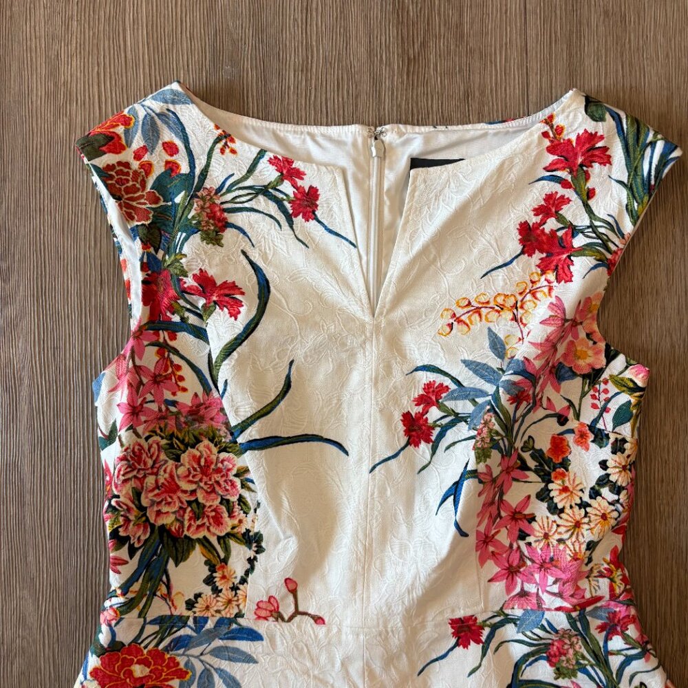 Adrianna Papell Floral Jacquard Fit & Flare Dress - Size 10 - Picture 6 of 7